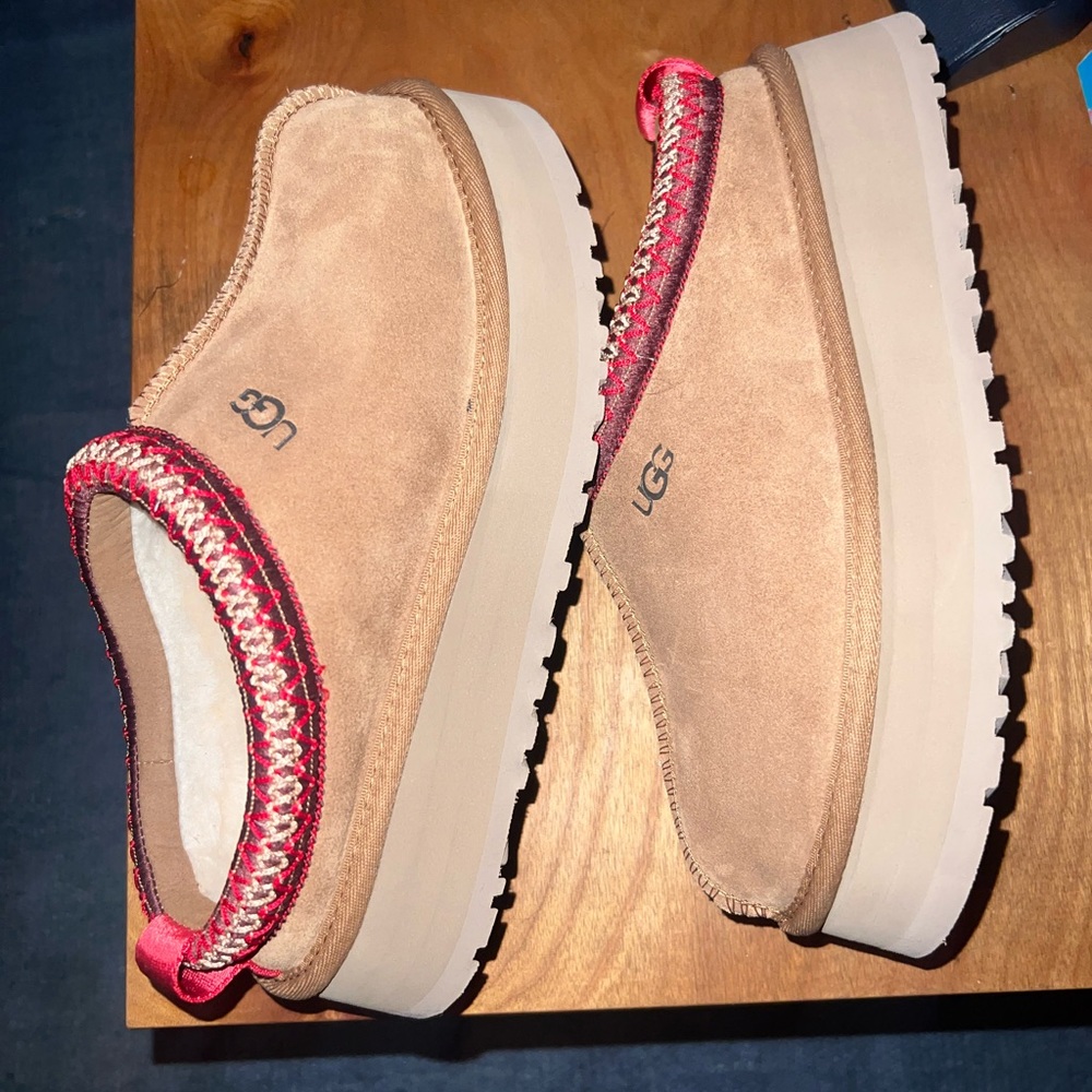 Ugg Tazz Slipper